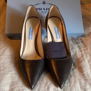 Prada ombré Cognac heels